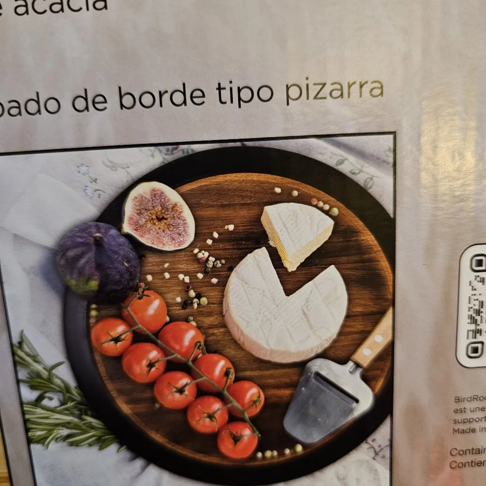 Lazy Susan with chalkboardedge, NWT